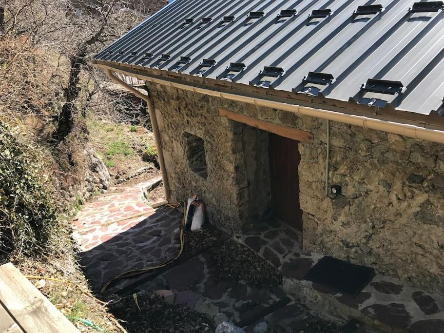 Vila La Feniere Roubion Exteriér fotografie
