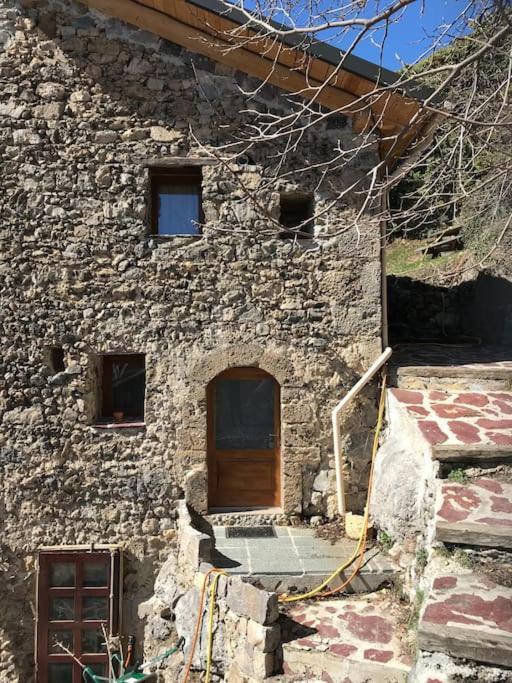Vila La Feniere Roubion Exteriér fotografie