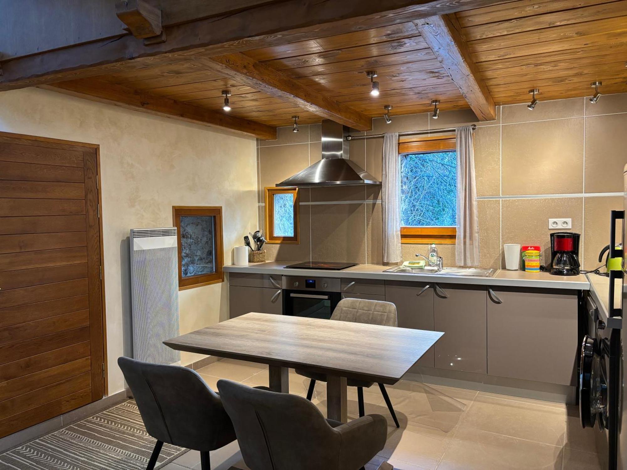 Vila La Feniere Roubion Exteriér fotografie